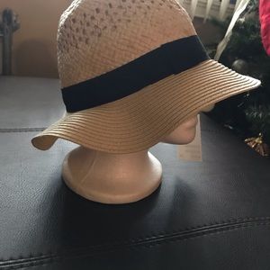 Straw hat